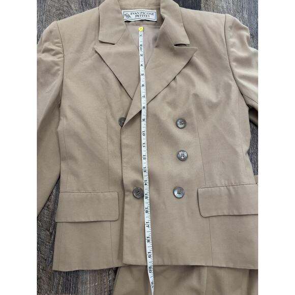 Evan Picone Petites NYC-It Girl Women's Tan Suit Set Size 2 - Picture 4 of 9